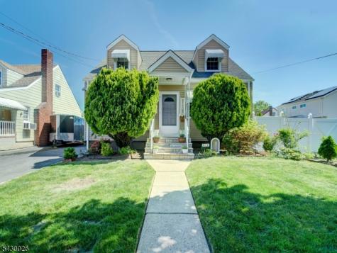 610 Laurita Street Linden NJ 07036