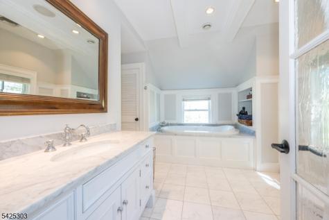 27 Village Road Harding NJ 07976
