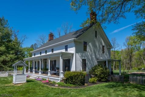 27 Village Road Harding NJ 07976