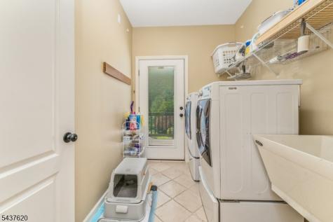 12 Wyckoff Road Bethlehem NJ 08827