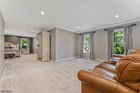 12 Wyckoff Road Bethlehem NJ 08827