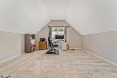 12 Wyckoff Road Bethlehem NJ 08827