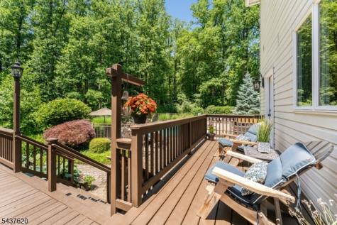 12 Wyckoff Road Bethlehem NJ 08827