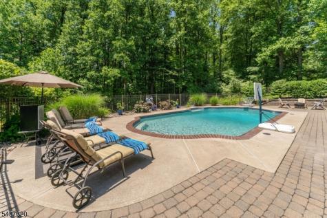 12 Wyckoff Road Bethlehem NJ 08827