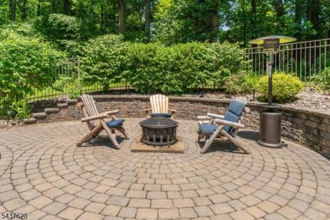 12 Wyckoff Road Bethlehem NJ 08827
