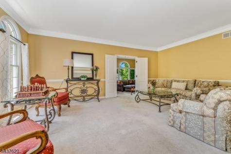 12 Wyckoff Road Bethlehem NJ 08827