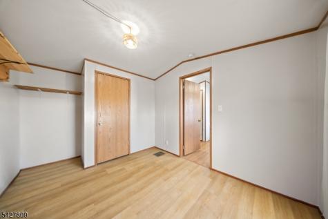 13 Alpine Circle Franklin NJ 07416