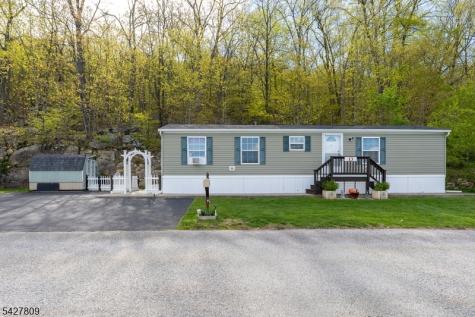 13 Alpine Circle Franklin NJ 07416