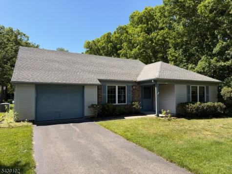 541 Petunia Lane Manchester NJ 08759