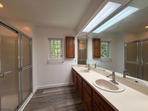 541 Petunia Lane Manchester NJ 08759