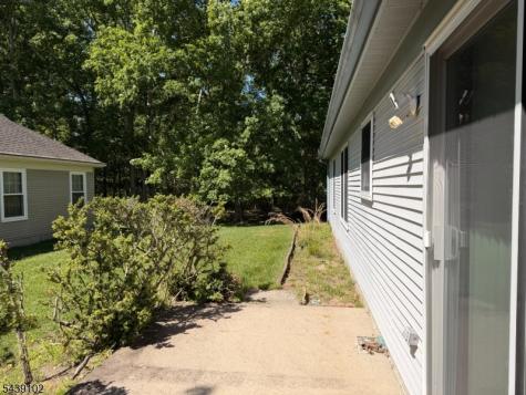 541 Petunia Lane Manchester NJ 08759