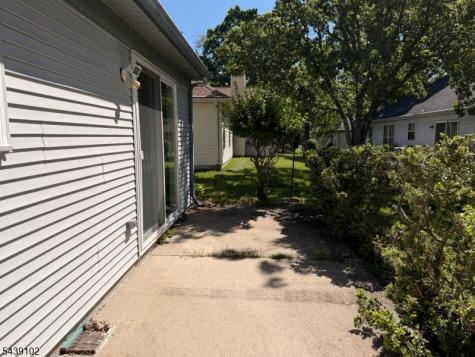 541 Petunia Lane Manchester NJ 08759