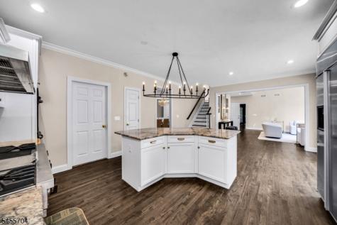 7 Stillery Road Tewksbury NJ 08833