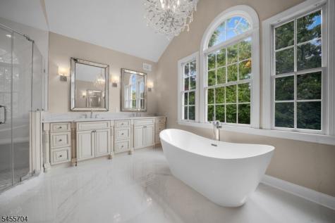 7 Stillery Road Tewksbury NJ 08833
