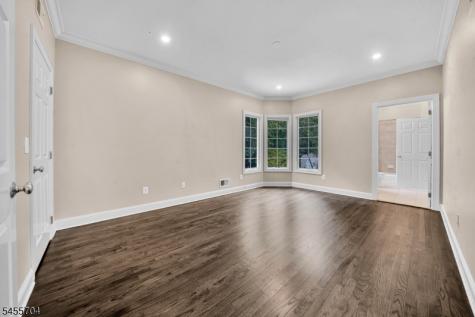 7 Stillery Road Tewksbury NJ 08833