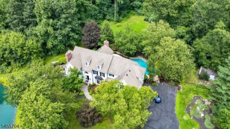7 Stillery Road Tewksbury NJ 08833