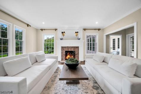7 Stillery Road Tewksbury NJ 08833