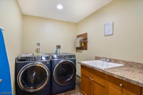 567 Mountain Avenue Springfield NJ 07081