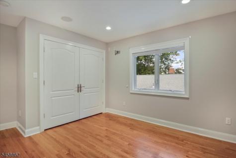 567 Mountain Avenue Springfield NJ 07081
