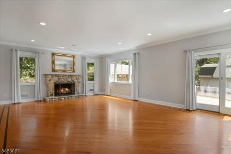 567 Mountain Avenue Springfield NJ 07081