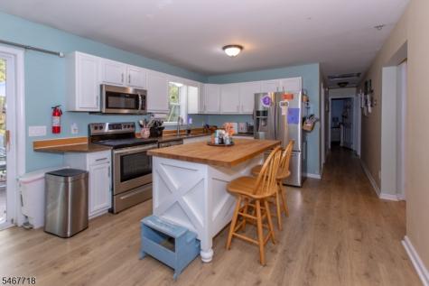 23 Fawn Run Montague NJ 07827