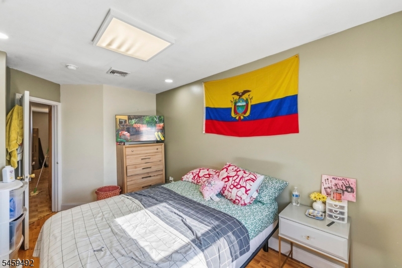 56 Brighton Ave Aka54 Kearny NJ 07032