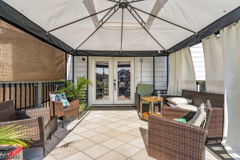 56 Brighton Ave Aka54 Kearny NJ 07032