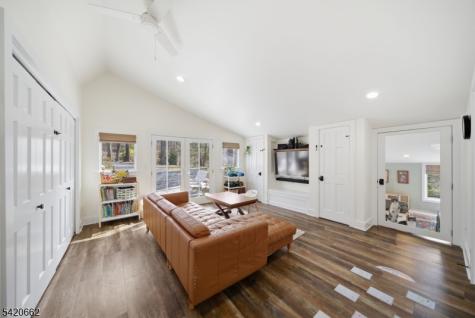 109 Taylortown Road Montville NJ 07005