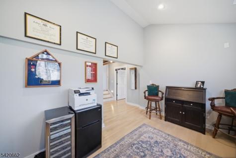 109 Taylortown Road Montville NJ 07005
