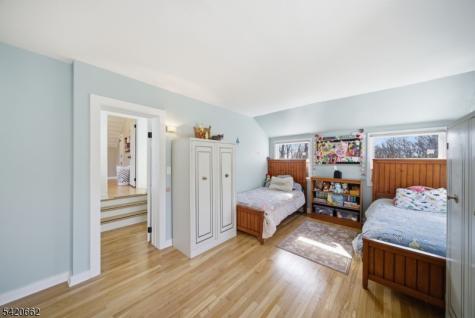 109 Taylortown Road Montville NJ 07005