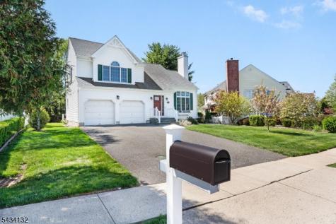 7 Mitchell Lane Clinton NJ 08809
