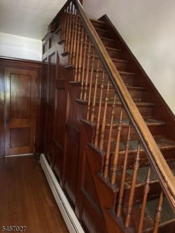 21 Eyland Avenue Roxbury NJ 07876