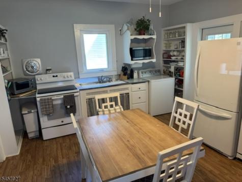21 Eyland Avenue Roxbury NJ 07876