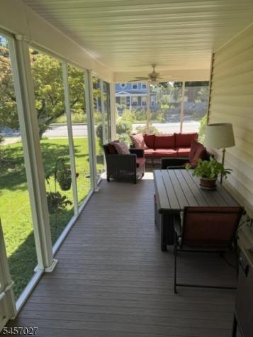 21 Eyland Avenue Roxbury NJ 07876
