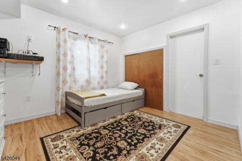 47 Sycamore Street Somerville NJ 08876