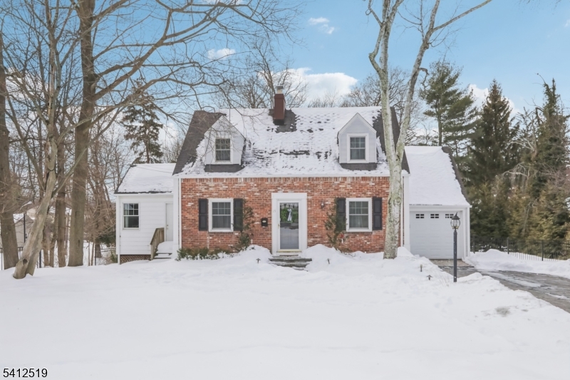 19 Linwood Avenue Midland Park NJ 07432