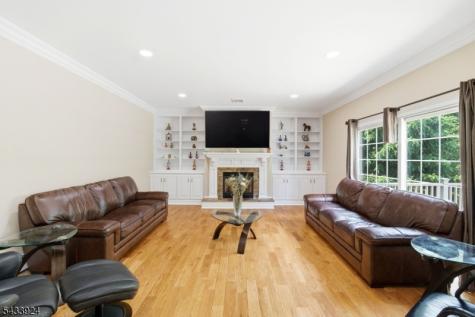 42 Spring Valley Road Montvale NJ 07645