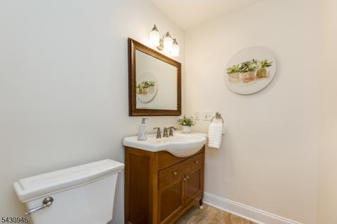 34 West Drive Livingston NJ 07039