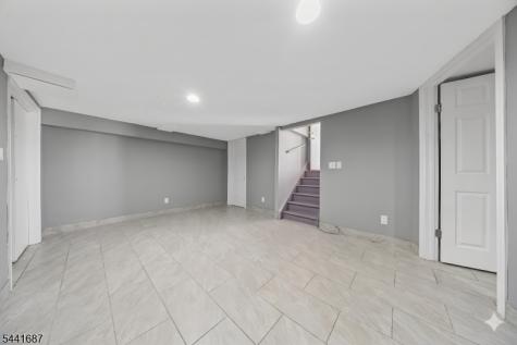 1114 Magie Avenue Elizabeth NJ 07208