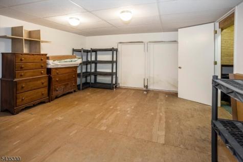 16 Feldstone Place West Caldwell NJ 07006