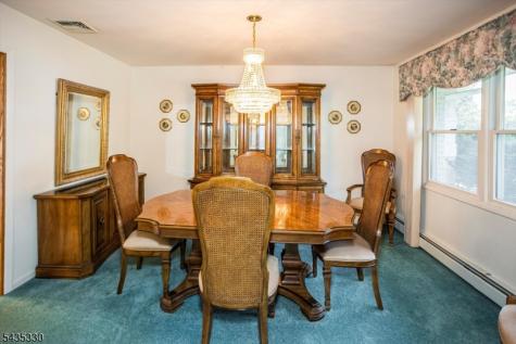 16 Feldstone Place West Caldwell NJ 07006