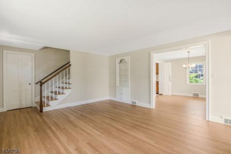 28 E Young Street Somerville NJ 08876