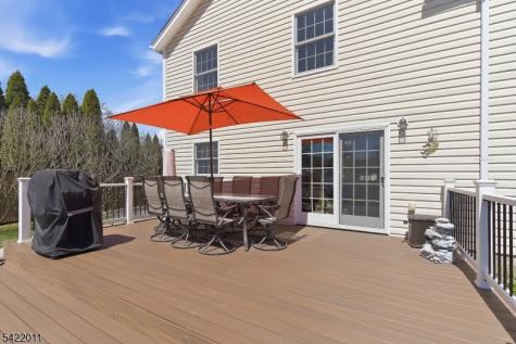 8 Woodlot Road Wayne NJ 07470