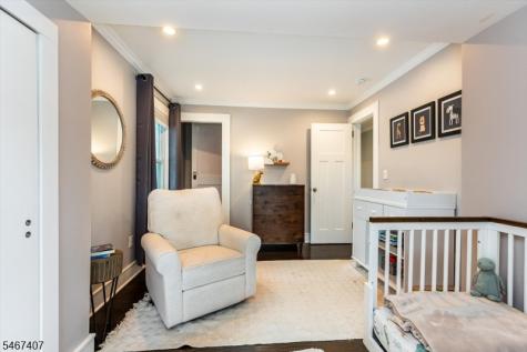 64 Chestnut Road Verona NJ 07044