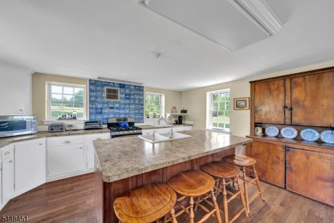 60 Hunter Road West Amwell NJ 08530