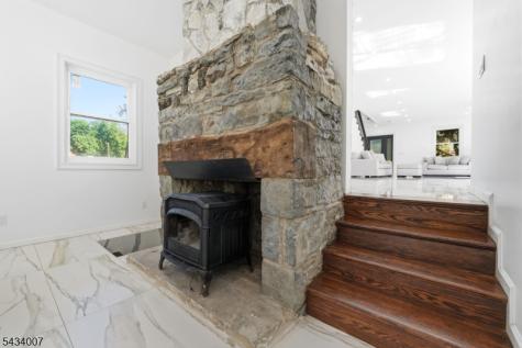 525 Hope-blairstown Road Hope NJ 07825