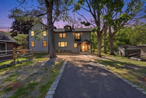 525 Hope-blairstown Road Hope NJ 07825