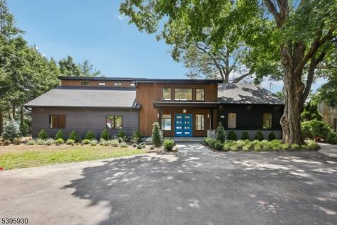 12 Rocky Point Road West Milford NJ 07421