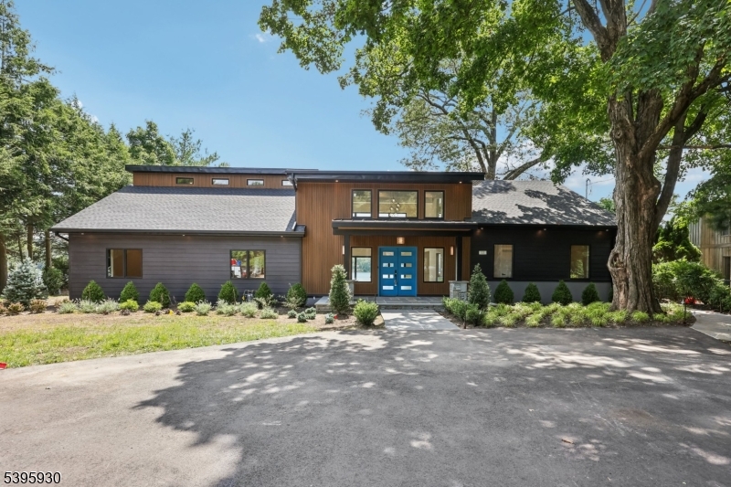 12 Rocky Point Road West Milford NJ 07421