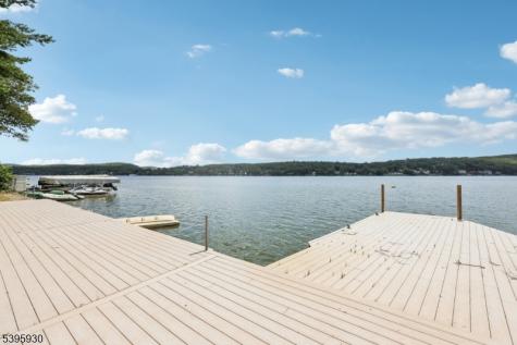 12 Rocky Point Road West Milford NJ 07421